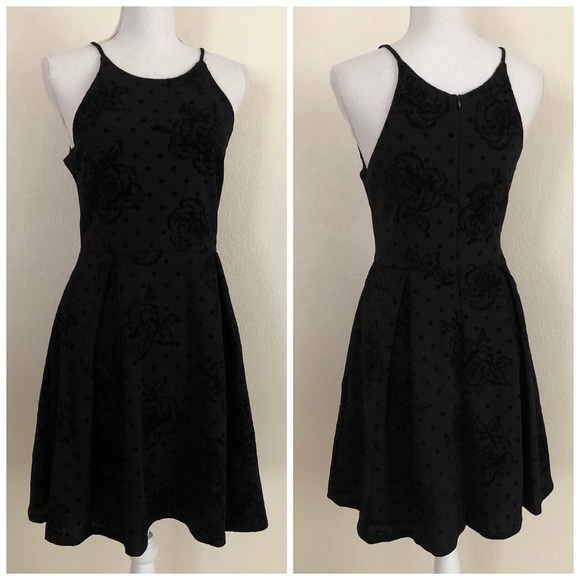 Aqua Dresses & Skirts - Aqua Black Dress (M)